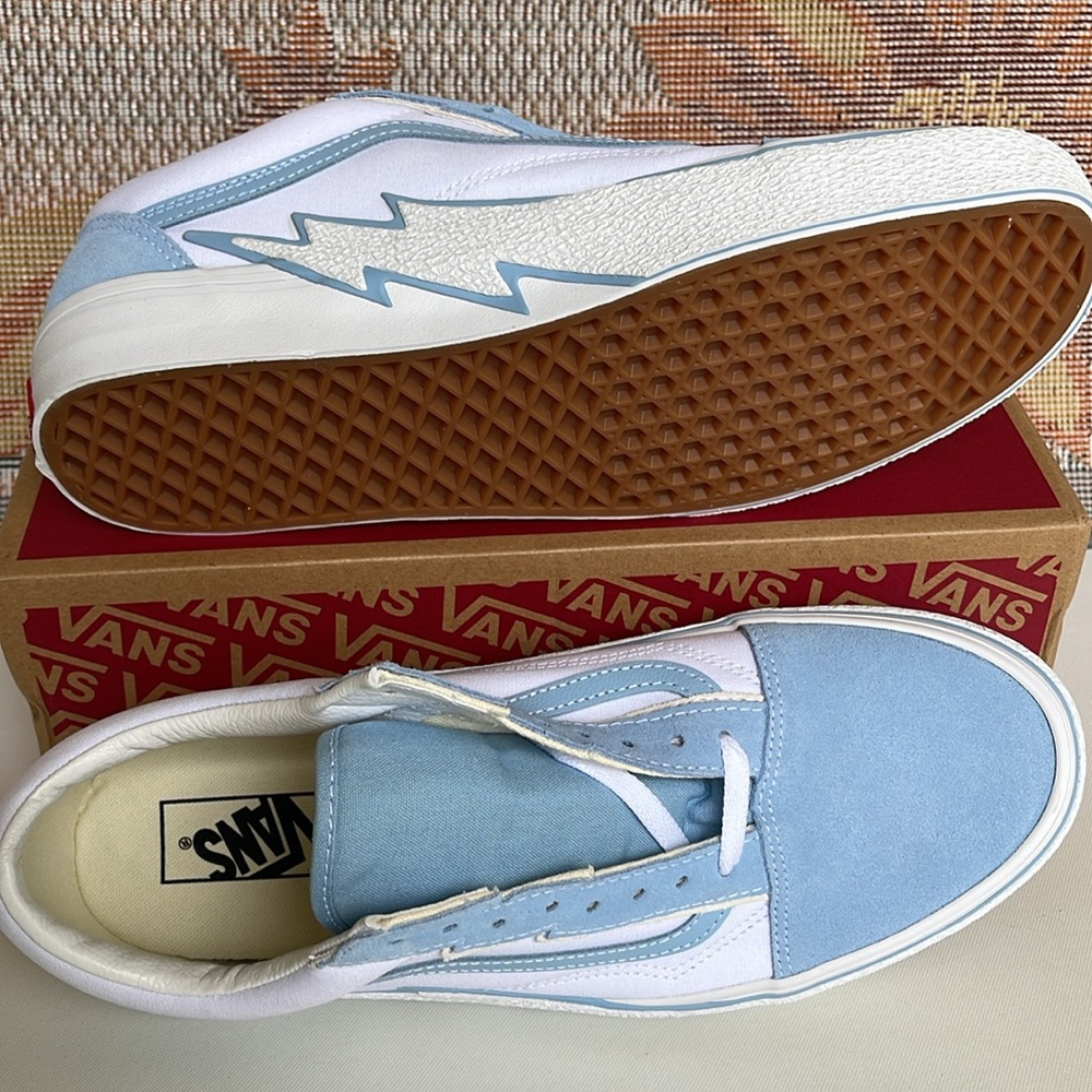 Vans WMNS Old Skool Bolt
Baby Blue
VN0009Q5689
Sneakers - Picture 11 of 16